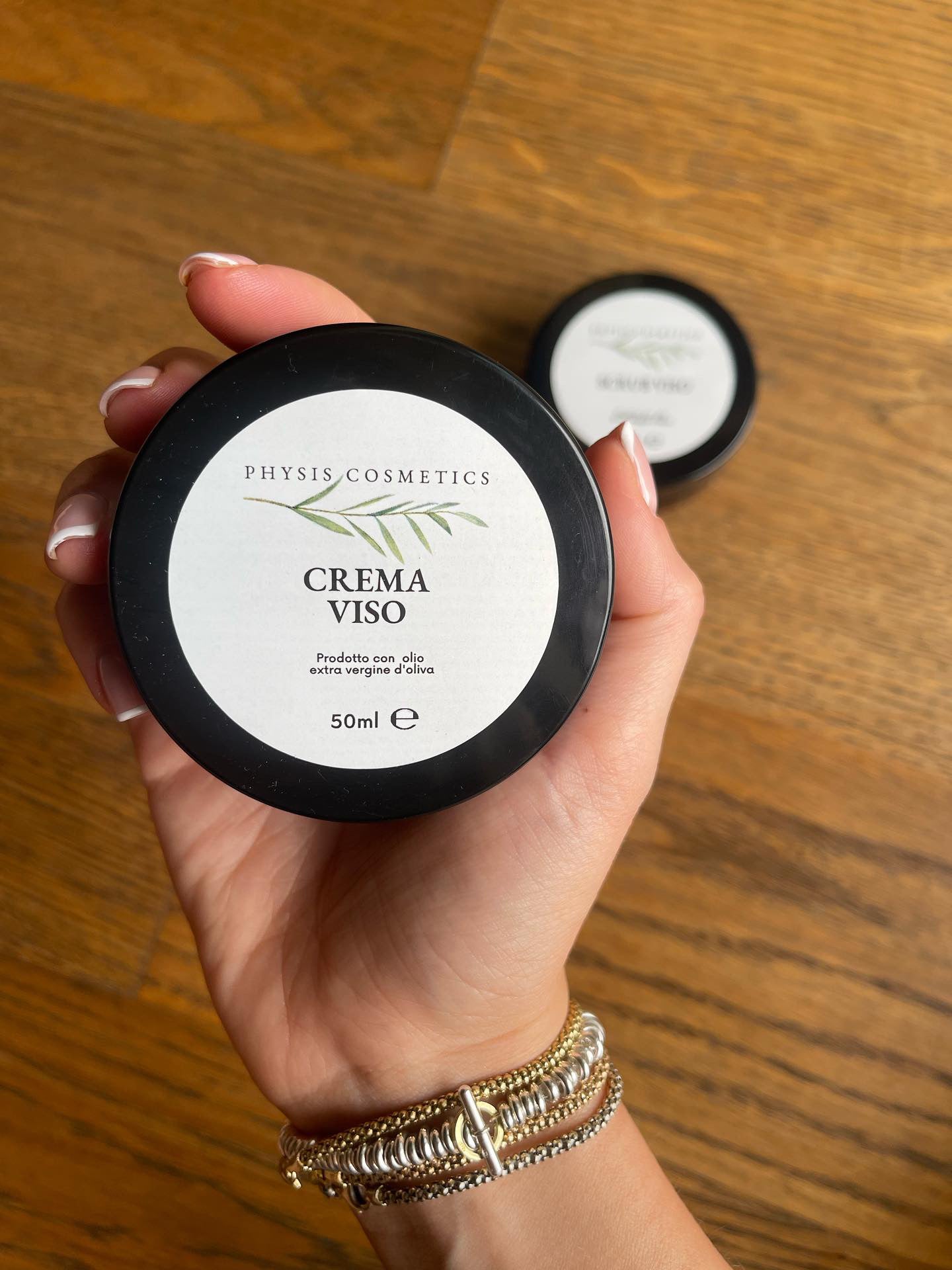 Tris di prodotti per trattamento viso rigenerante con l'olio d'oliva